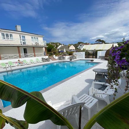 Beau Vallon Holiday Apartments Saint Peter ภายนอก รูปภาพ