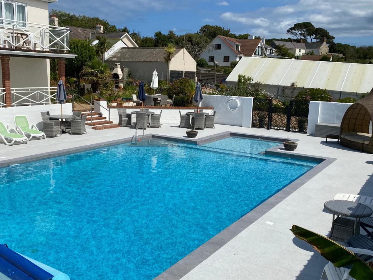 Beau Vallon Holiday Apartments Saint Peter ภายนอก รูปภาพ