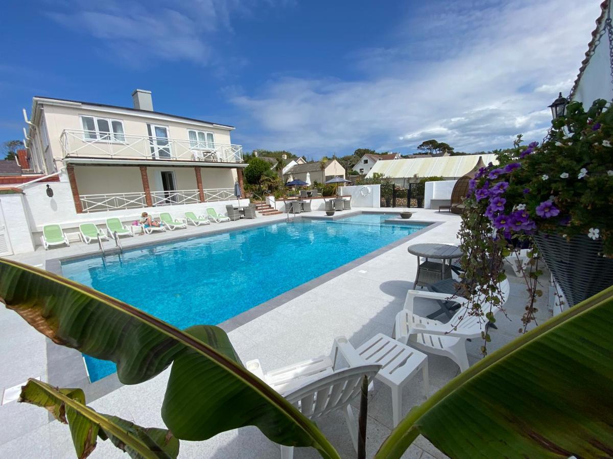 Beau Vallon Holiday Apartments Saint Peter ภายนอก รูปภาพ