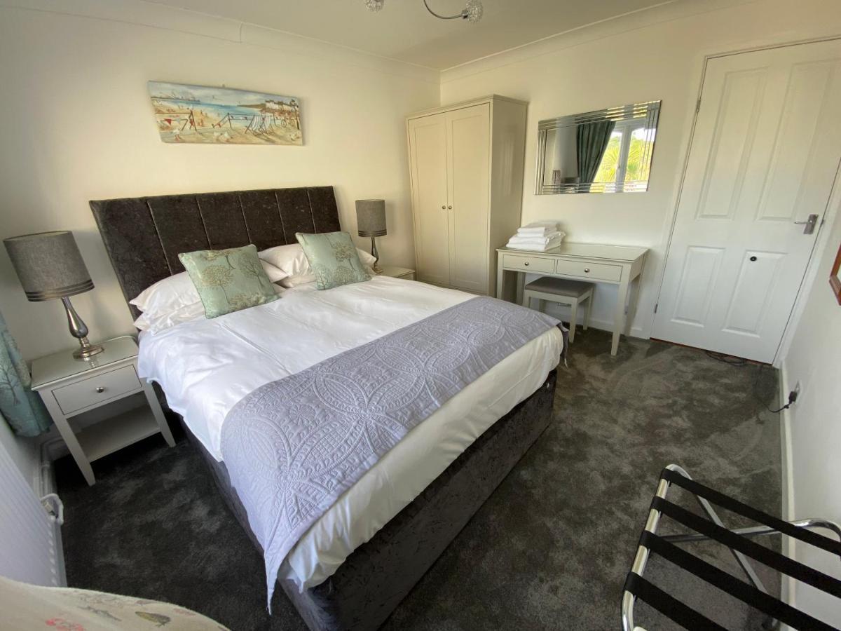 Beau Vallon Holiday Apartments Saint Peter ภายนอก รูปภาพ