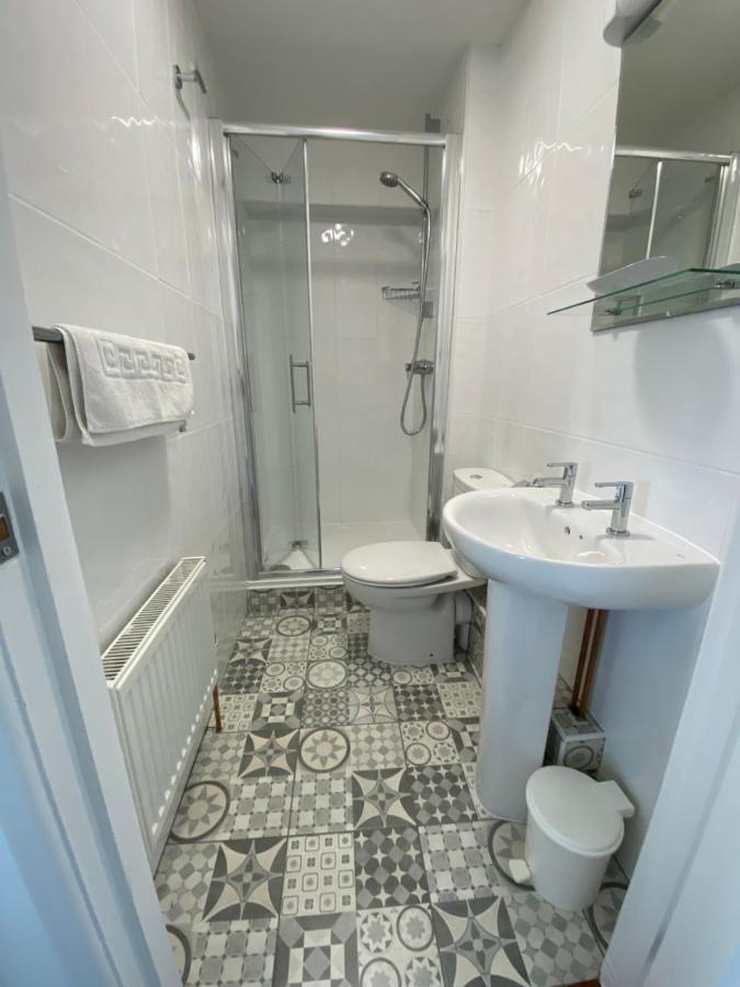 Beau Vallon Holiday Apartments Saint Peter ภายนอก รูปภาพ